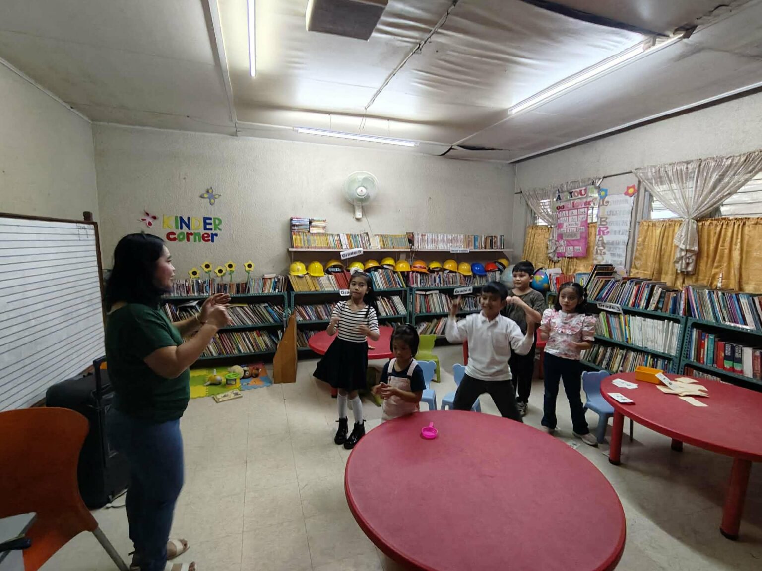 Children learning at New Hope to Asia